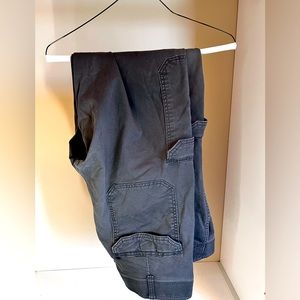 Grey Lee Workpants. 36x34. Quality durable material.